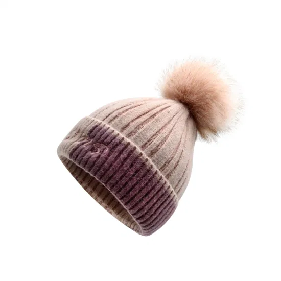 Bonnet de ski à rayures multicolores d'hiver avec POM en fausse fourrure pour dames